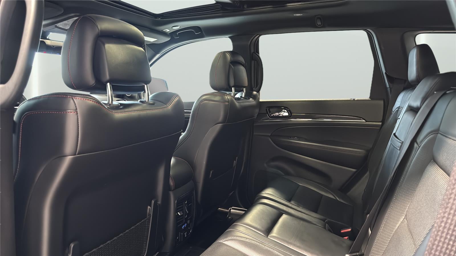 2019 Jeep Grand Cherokee Trlhwk