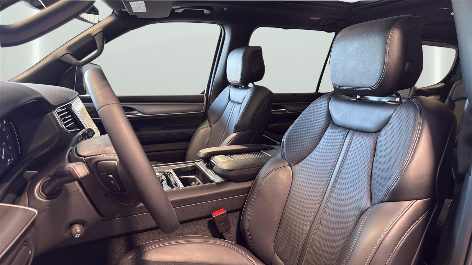 2026 Jeep Grand Wagoneer Limited Reserve
