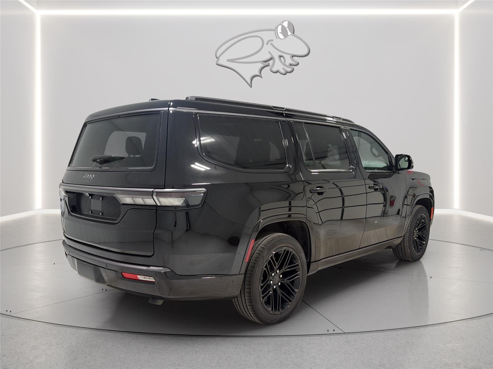 2026 Jeep Grand Wagoneer Limited Reserve
