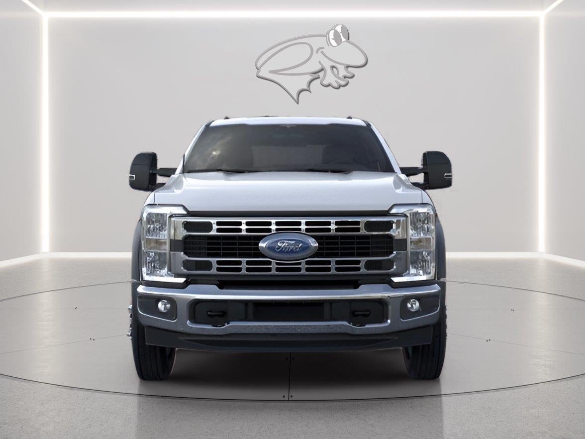 2026 Ford Super Duty F-550 Drw XL