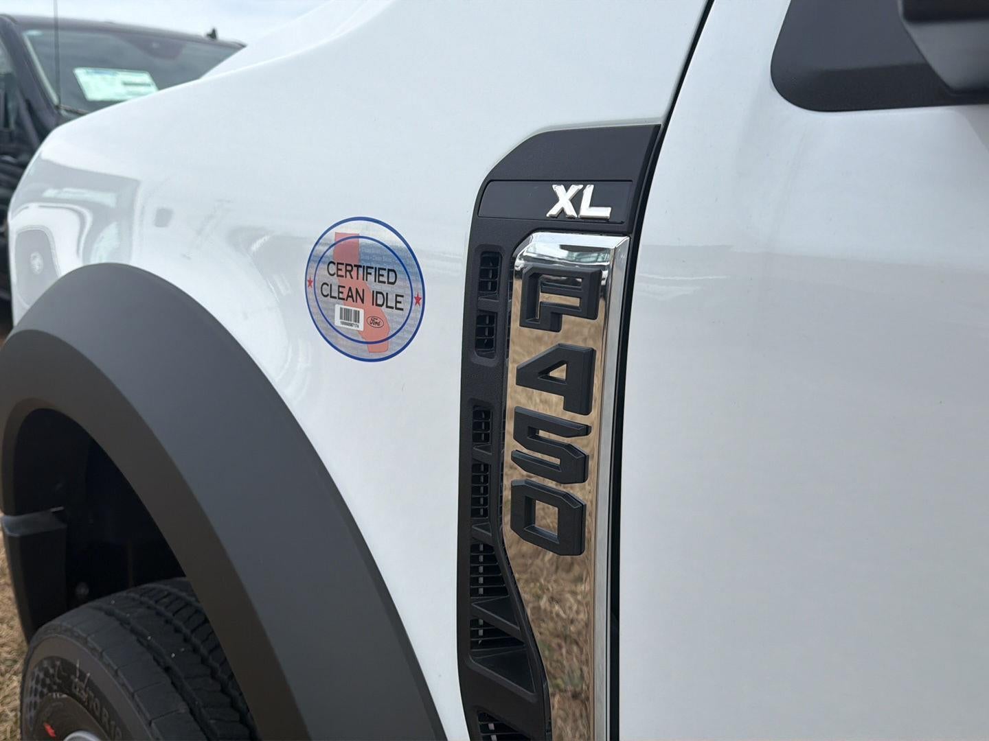 2026 Ford Super Duty F-450 DRW XL