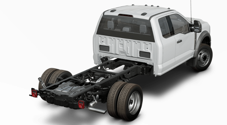 2025 Ford Super Duty F-550 DRW XL