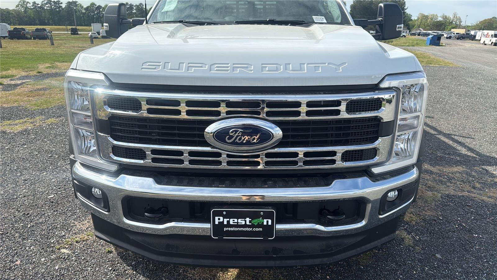 2026 Ford Super Duty F-550 DRW XL CHASSIS ONLY