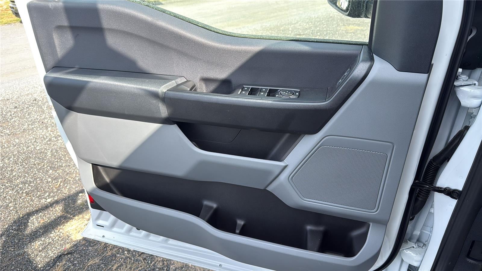 2026 Ford Super Duty F-550 DRW XL CHASSIS ONLY