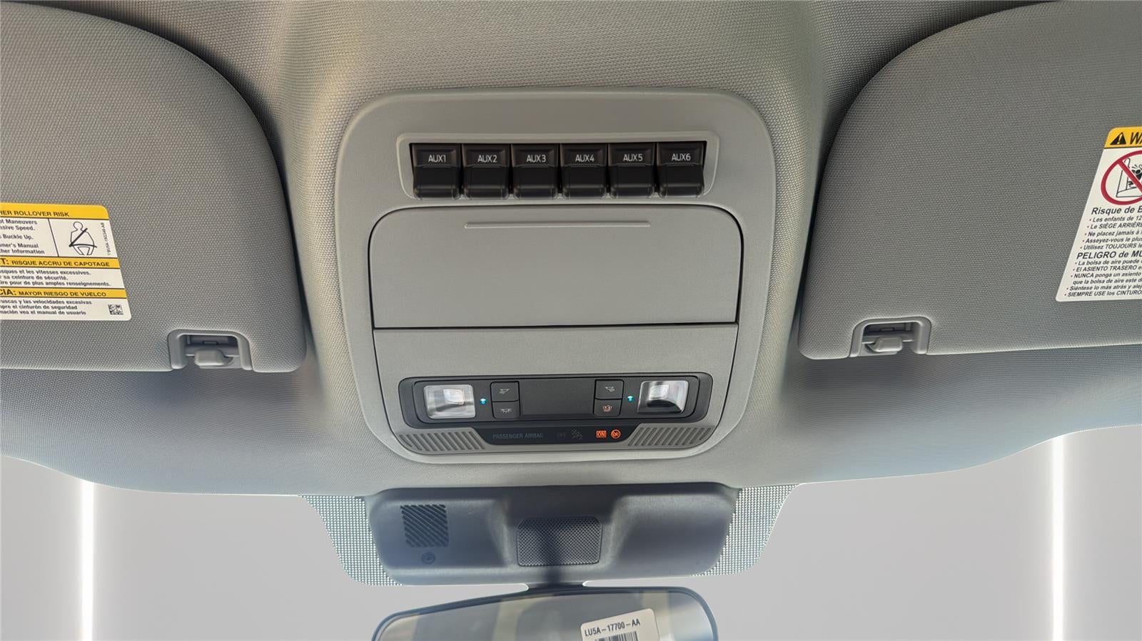 2026 Ford Super Duty F-250 9' READING CLASSISC II, C260 PKG, CLASS V HITCH