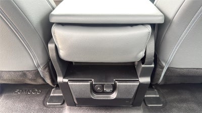 2026 Ford Super Duty F-250 9' READING CLASSISC II, C260 PKG, CLASS V HITCH