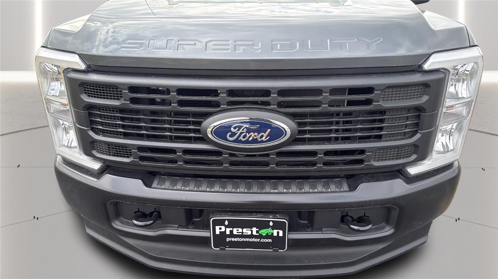 2026 Ford Super Duty F-350 SRW XL