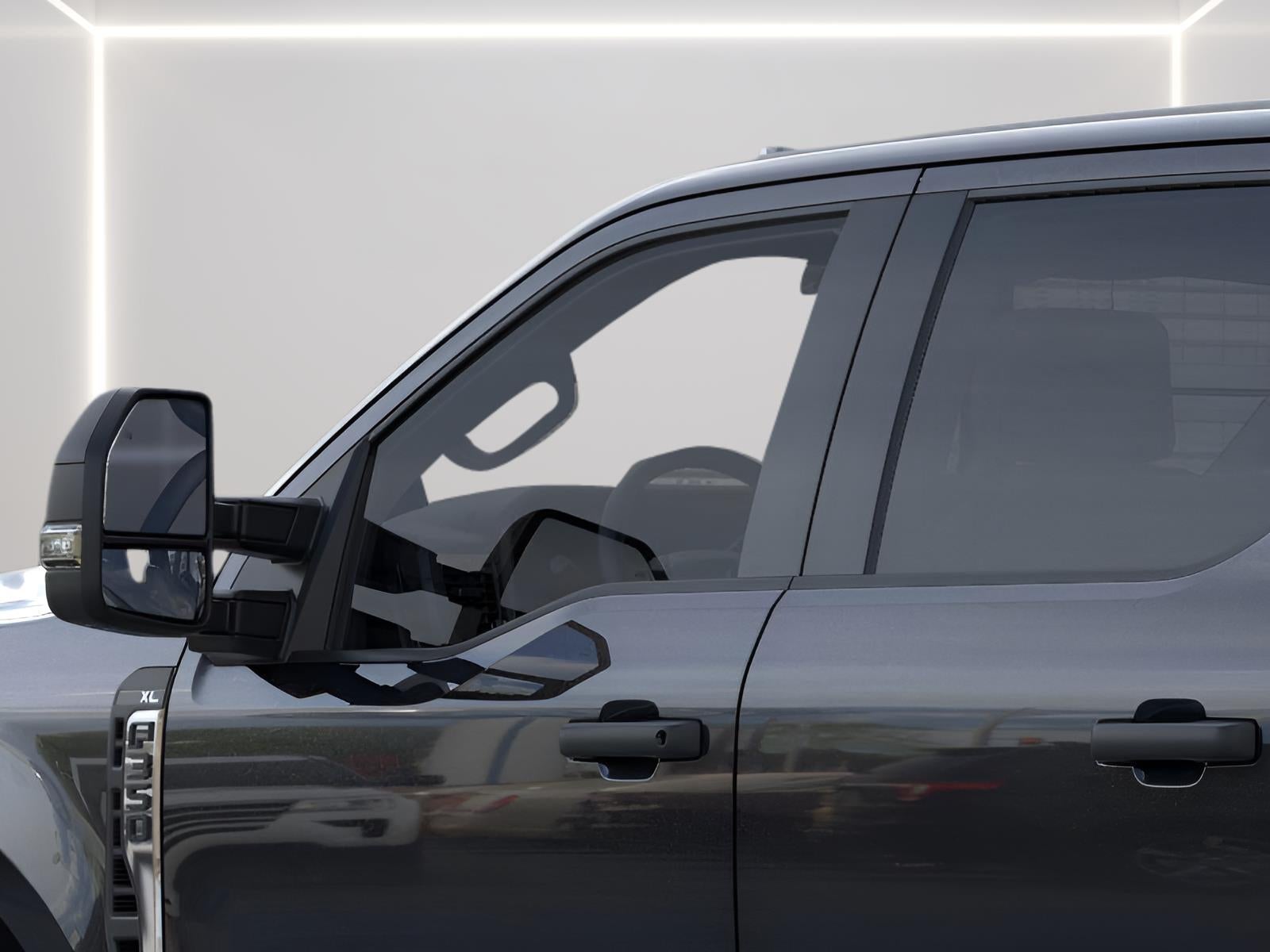 2026 Ford Super Duty F-350 SRW XL CHASSIS ONLY