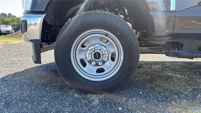 2026 Ford Super Duty F-350 SRW XL CHASSIS ONLY