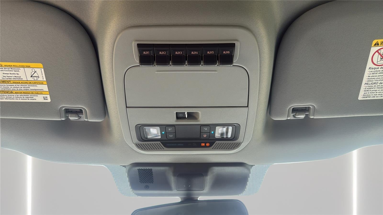 2026 Ford Super Duty F-350 SRW 9' KNAPHEIDE SERIVE BODY, REMOTE LOCKS, SPRAY IN LINER, CLASS V HITCH