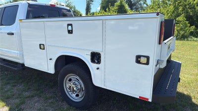 2026 Ford Super Duty F-350 SRW XL
