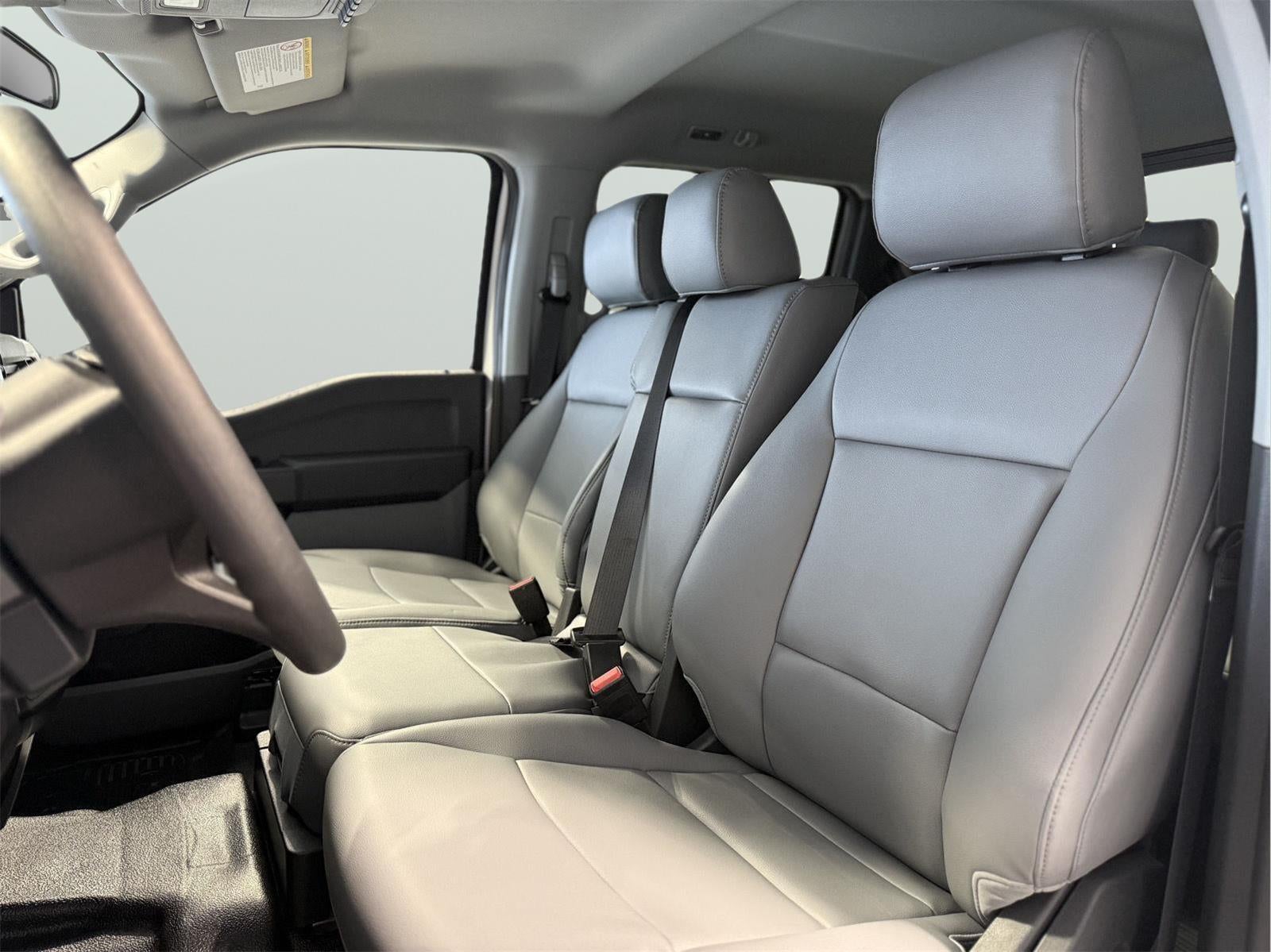 2026 Ford Super Duty F-350 SRW XL CHASSIS ONLY