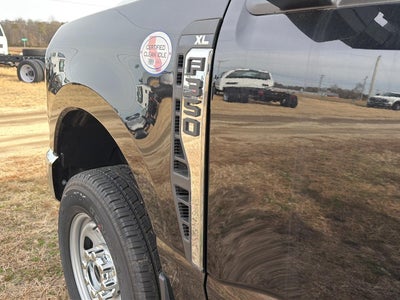 2025 Ford Super Duty F-350 XL