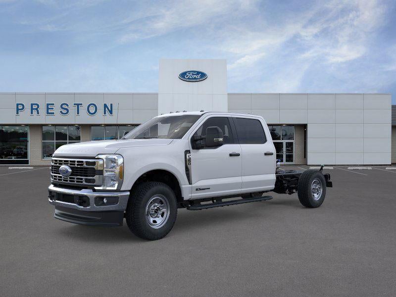 2025 Ford Super Duty F-350 XL