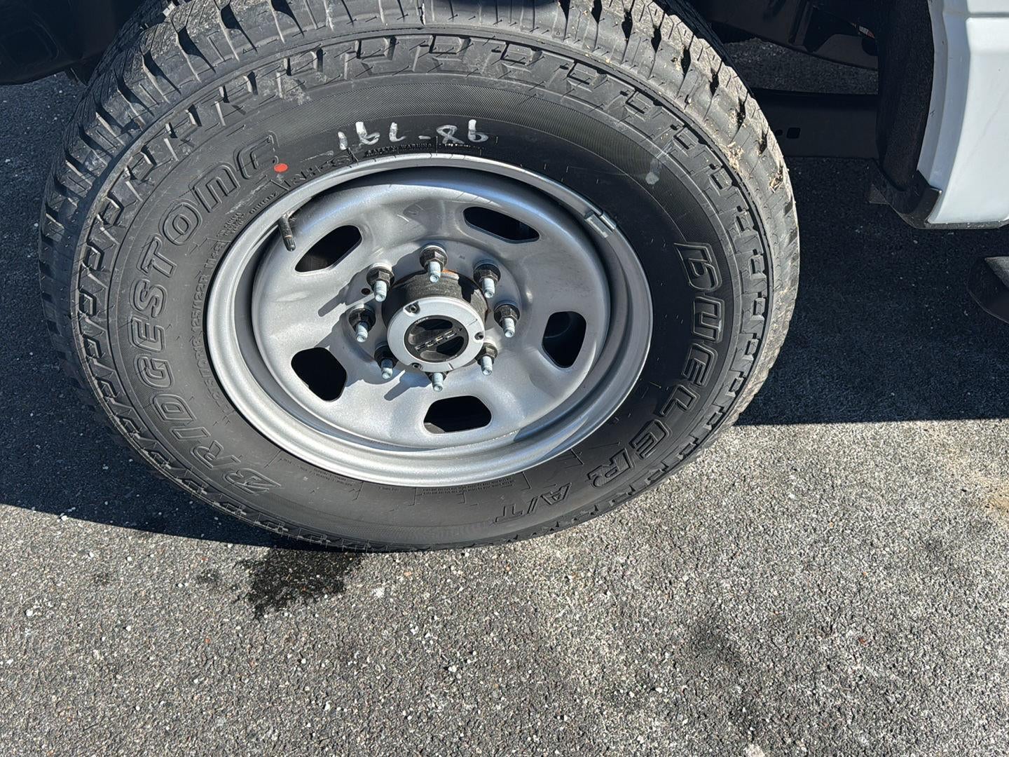 2025 Ford Super Duty F-350 SRW XL