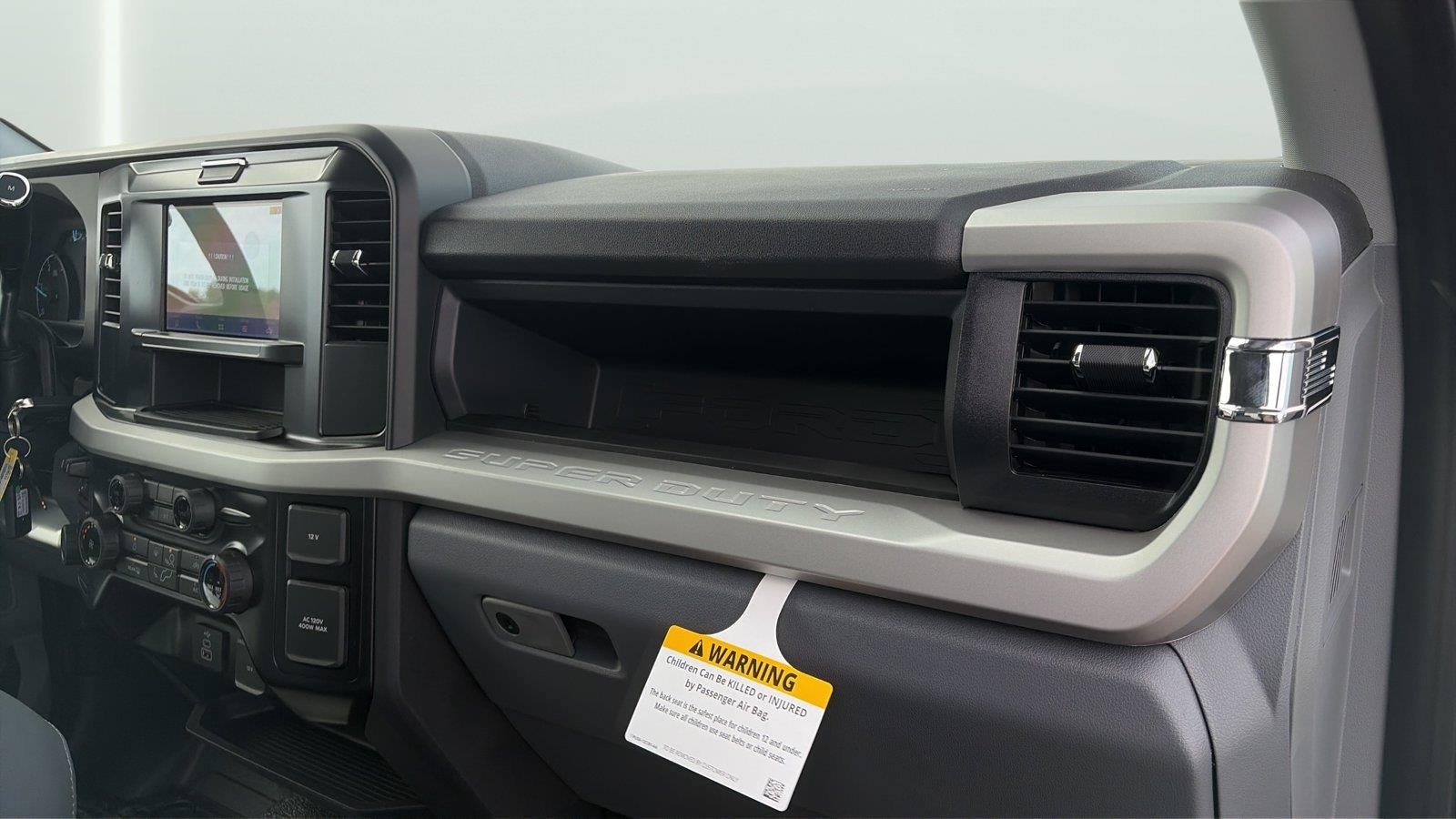 2027 Ford Super Duty F-350 Srw XL