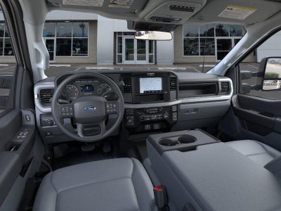 2025 Ford Super Duty F-350 DRW XL