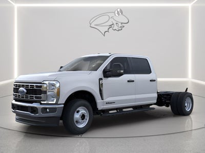 2026 Ford Super Duty F-350 DRW XL