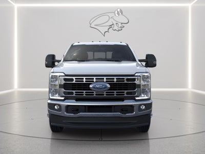 2026 Ford Super Duty F-350 DRW XL