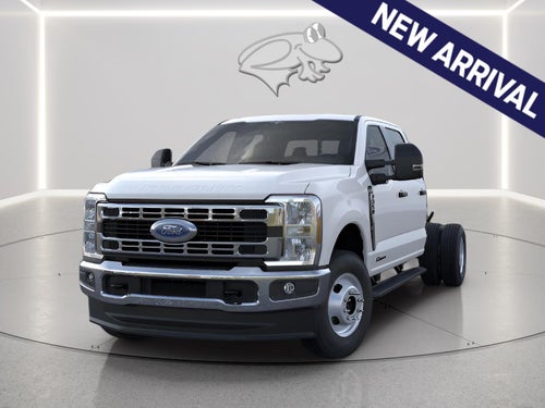 2026 Ford Super Duty F-350 DRW Lariat