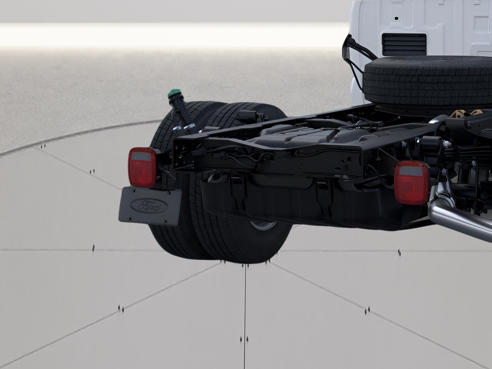 2026 Ford Super Duty F-350 DRW Lariat CHASSIS ONLY
