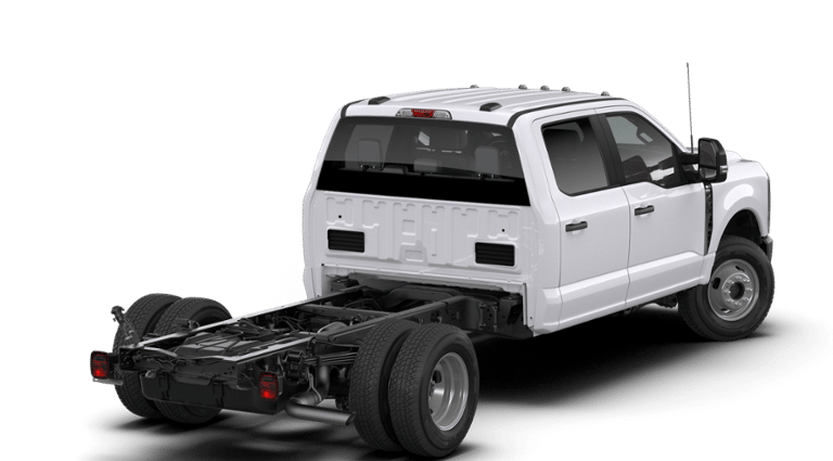 2026 Ford Super Duty F-350 DRW Lariat CHASSIS ONLY