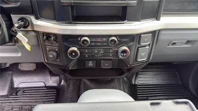 2026 Ford Super Duty F-450 DRW XL CHASSIS ONLY