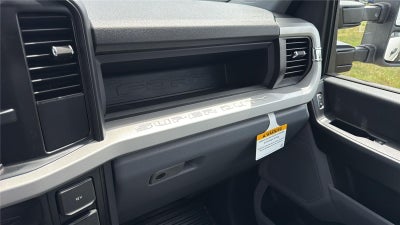 2026 Ford Super Duty F-450 DRW XL CHASSIS ONLY