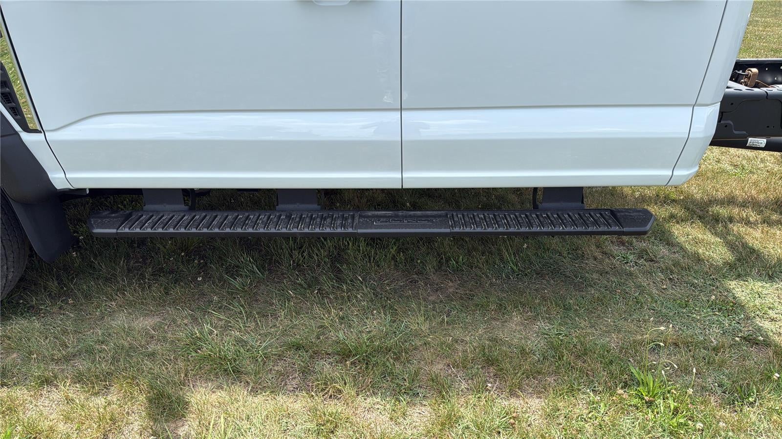 2026 Ford Super Duty F-450 DRW XL CHASSIS ONLY