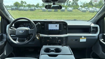 2026 Ford Super Duty F-450 DRW XL CHASSIS ONLY