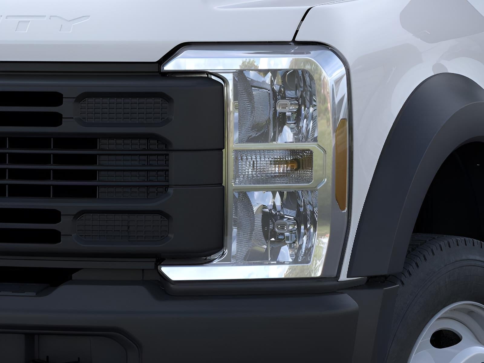 2026 Ford Super Duty F-450 DRW XL CHASSIS ONLY