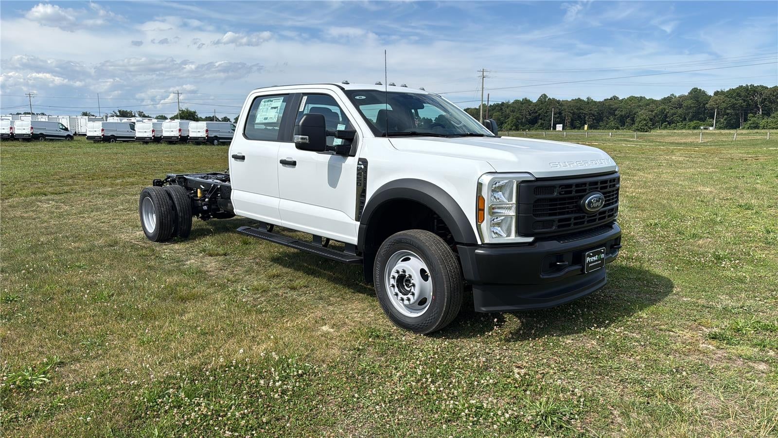 2026 Ford Super Duty F-450 DRW XL CHASSIS ONLY