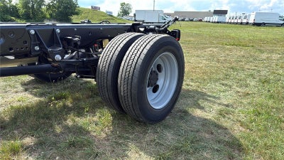 2026 Ford Super Duty F-450 DRW XL CHASSIS ONLY