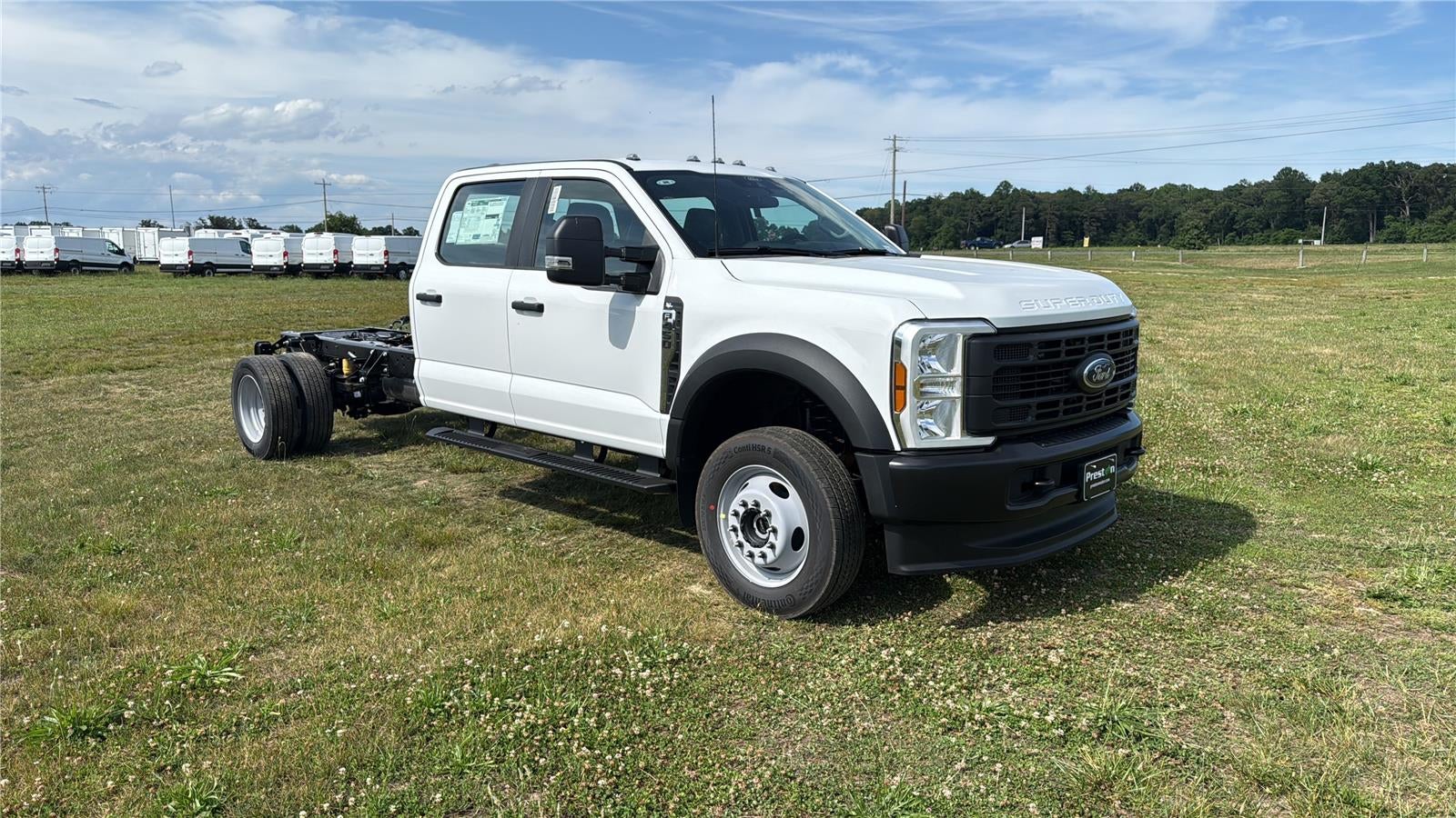 2026 Ford Super Duty F-450 DRW XL CHASSIS ONLY