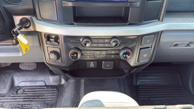 2026 Ford Super Duty F-450 DRW XL CHASSIS ONLY