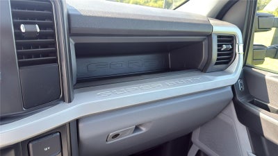 2026 Ford Super Duty F-450 DRW XL CHASSIS ONLY