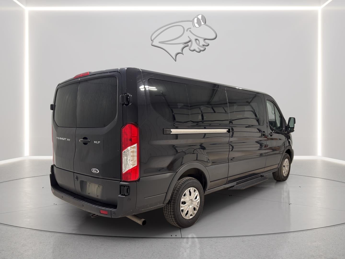 2023 Ford Transit 350 XLT