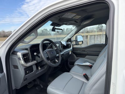 2025 Ford Super Duty F-550 DRW KNAPHEIDE 16' HEAVY DUTY PLATFORM BODY, SLIDING WINCHES AND STRAPS, 48" UNDERBODY TOOLBOX, FULL COMBO HITCH