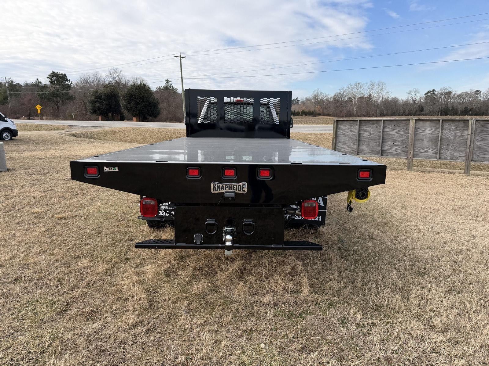 2025 Ford Super Duty F-550 DRW KNAPHEIDE 16' HEAVY DUTY PLATFORM BODY, SLIDING WINCHES AND STRAPS, 48" UNDERBODY TOOLBOX, FULL COMBO HITCH