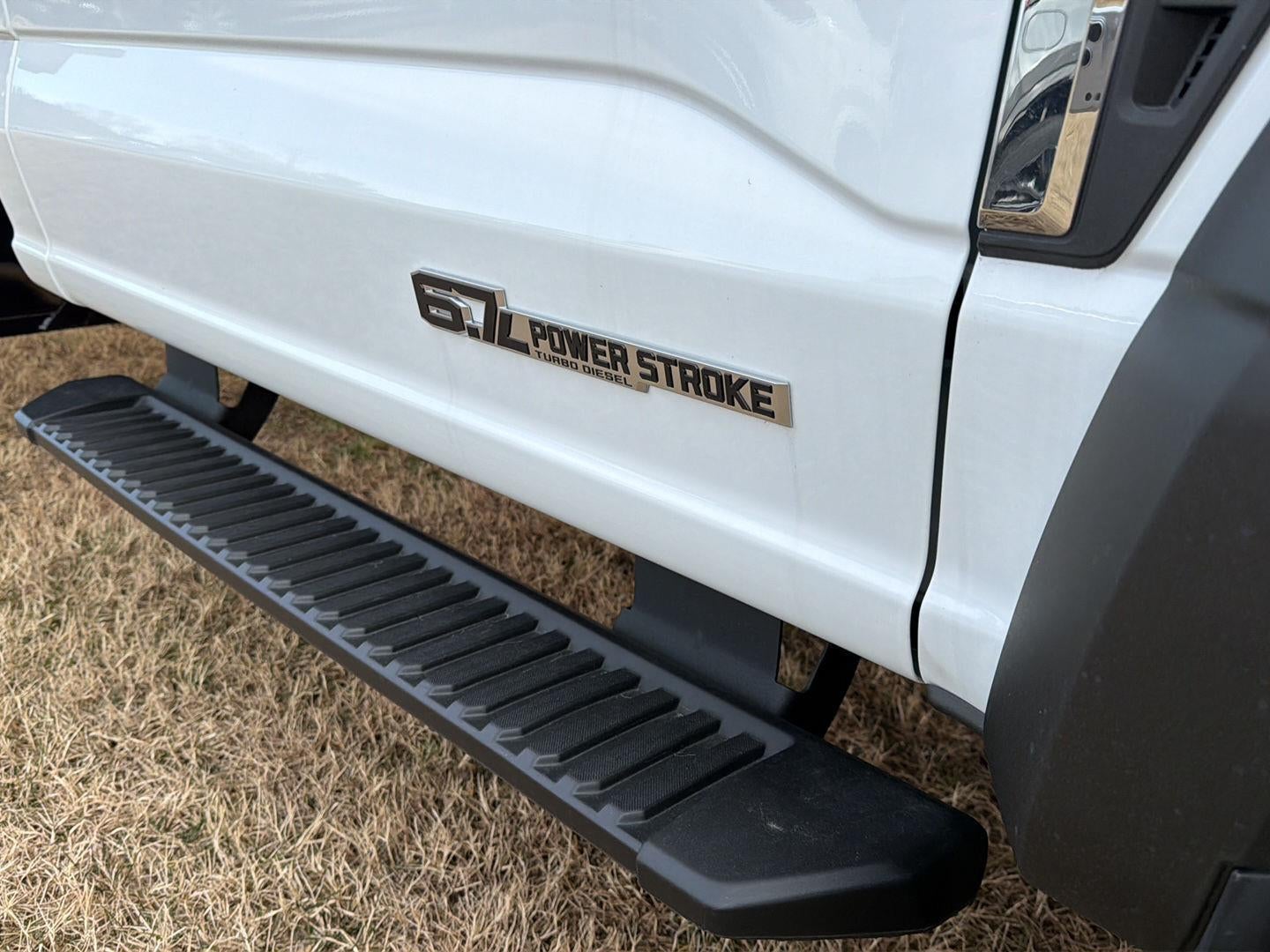 2025 Ford Super Duty F-550 DRW XL