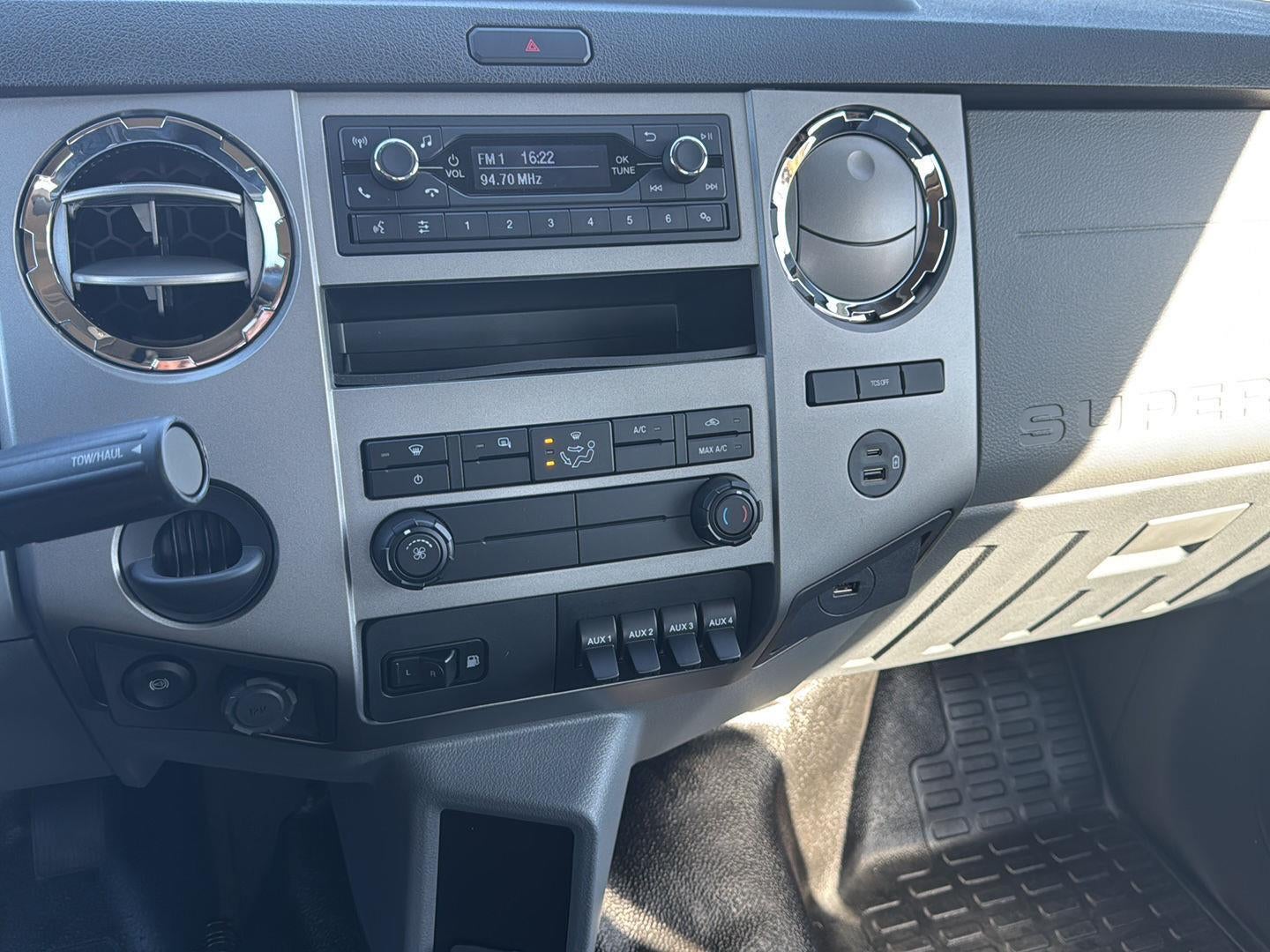 2024 Ford F-750 Straight Frame CHASSIS ONLY 260 WHEELBASE