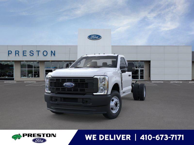 2026 Ford Super Duty F-350 DRW XL CHASSIS ONLY