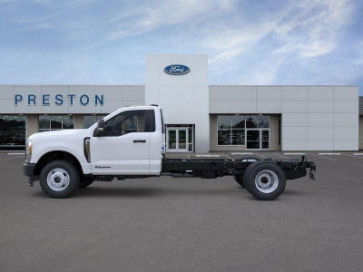 2026 Ford Super Duty F-350 DRW XL CHASSIS ONLY