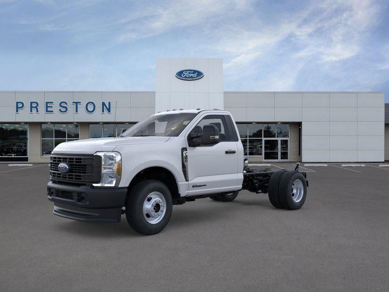 2026 Ford Super Duty F-350 DRW XL