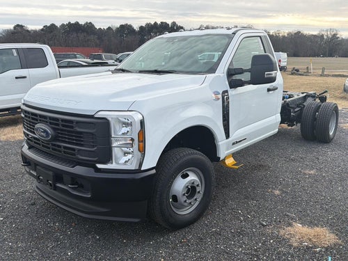 2026 Ford Super Duty F-350 DRW XL
