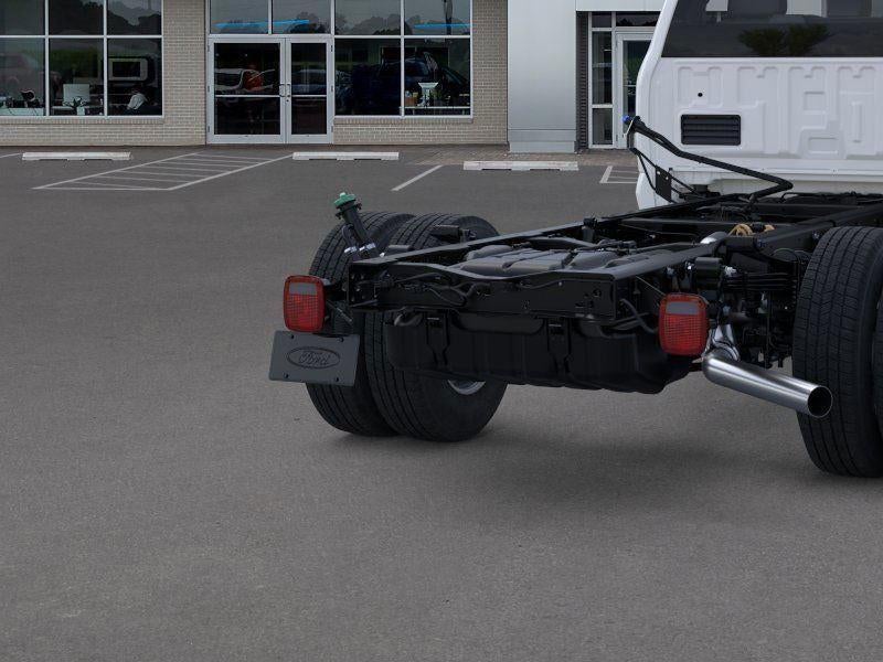 2026 Ford Super Duty F-350 DRW XL CHASSIS ONLY