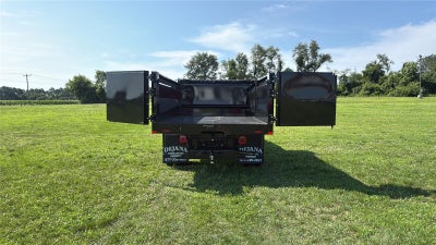 2026 Ford Super Duty F-550 DRW 12' DYNAPRO LANDSCAPE DUMP, FULL CAB SHIELD, MANUAL TARP, COMBO HITCJ, 48" UNDERBODY TOOLBOX