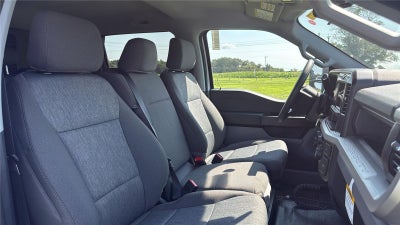 2026 Ford Super Duty F-550 DRW 12' DYNAPRO LANDSCAPE DUMP, FULL CAB SHIELD, MANUAL TARP, COMBO HITCJ, 48" UNDERBODY TOOLBOX