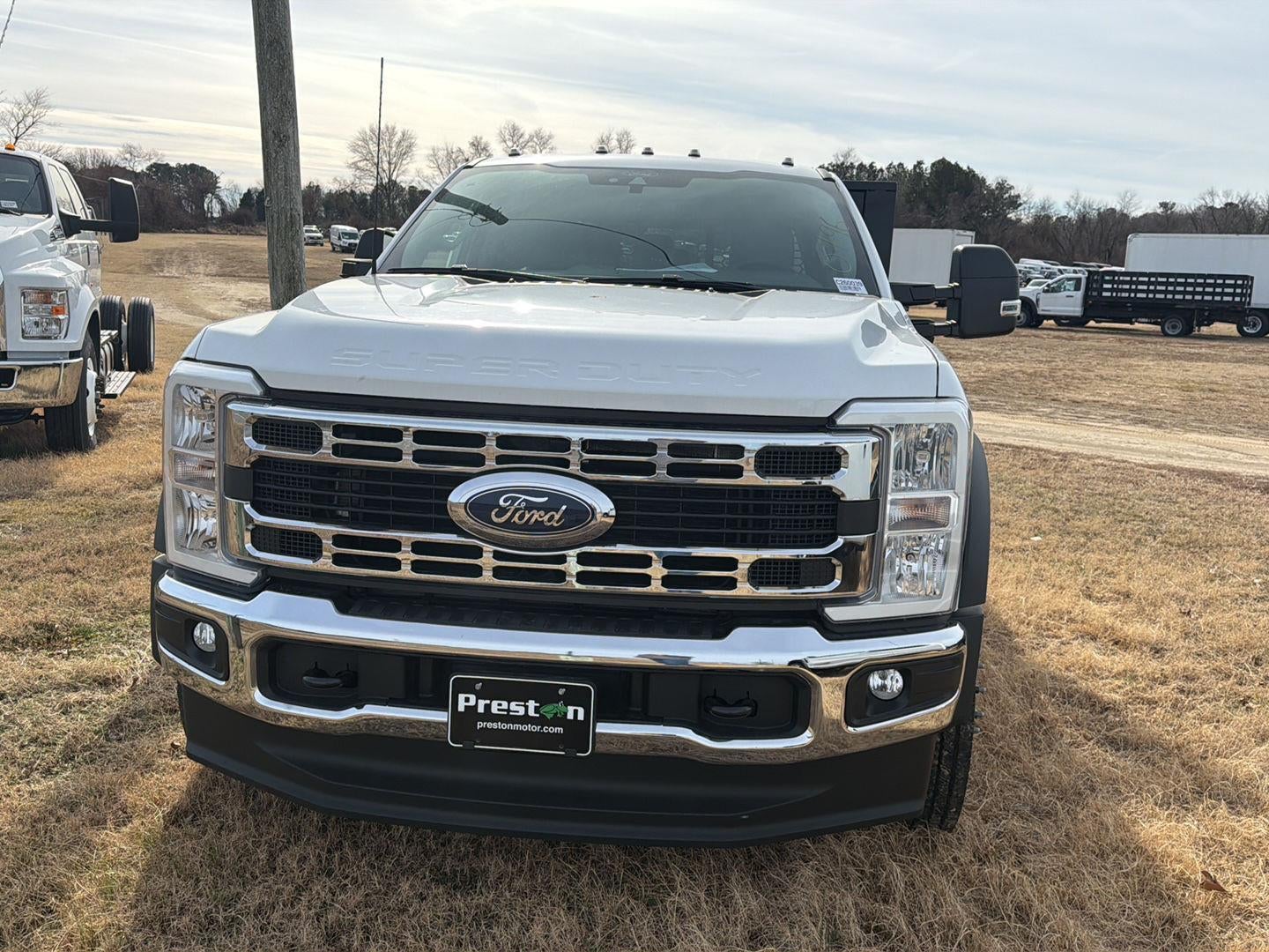 2026 Ford Super Duty F-550 DRW XL
