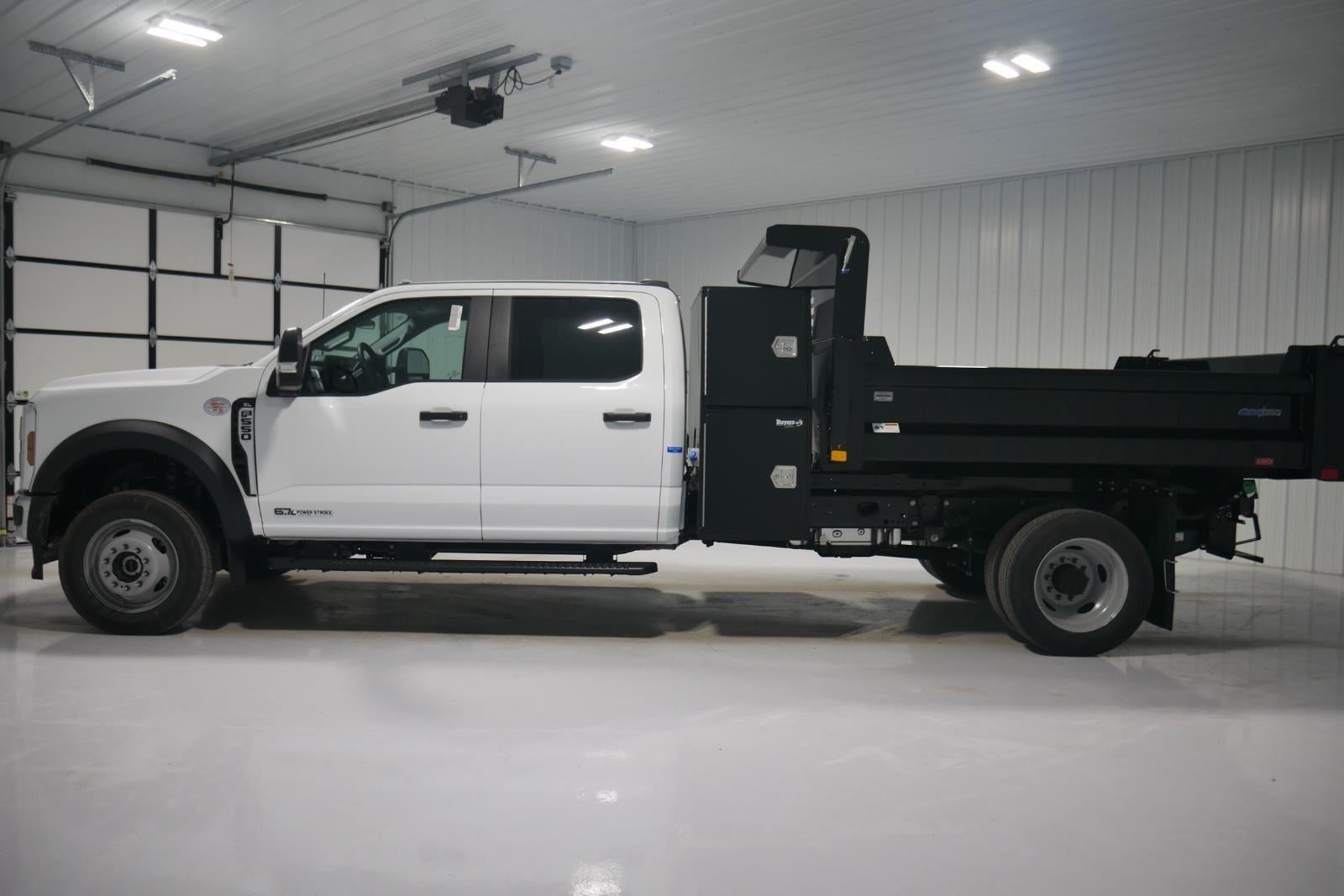 2026 Ford Super Duty F-550 DRW XL
